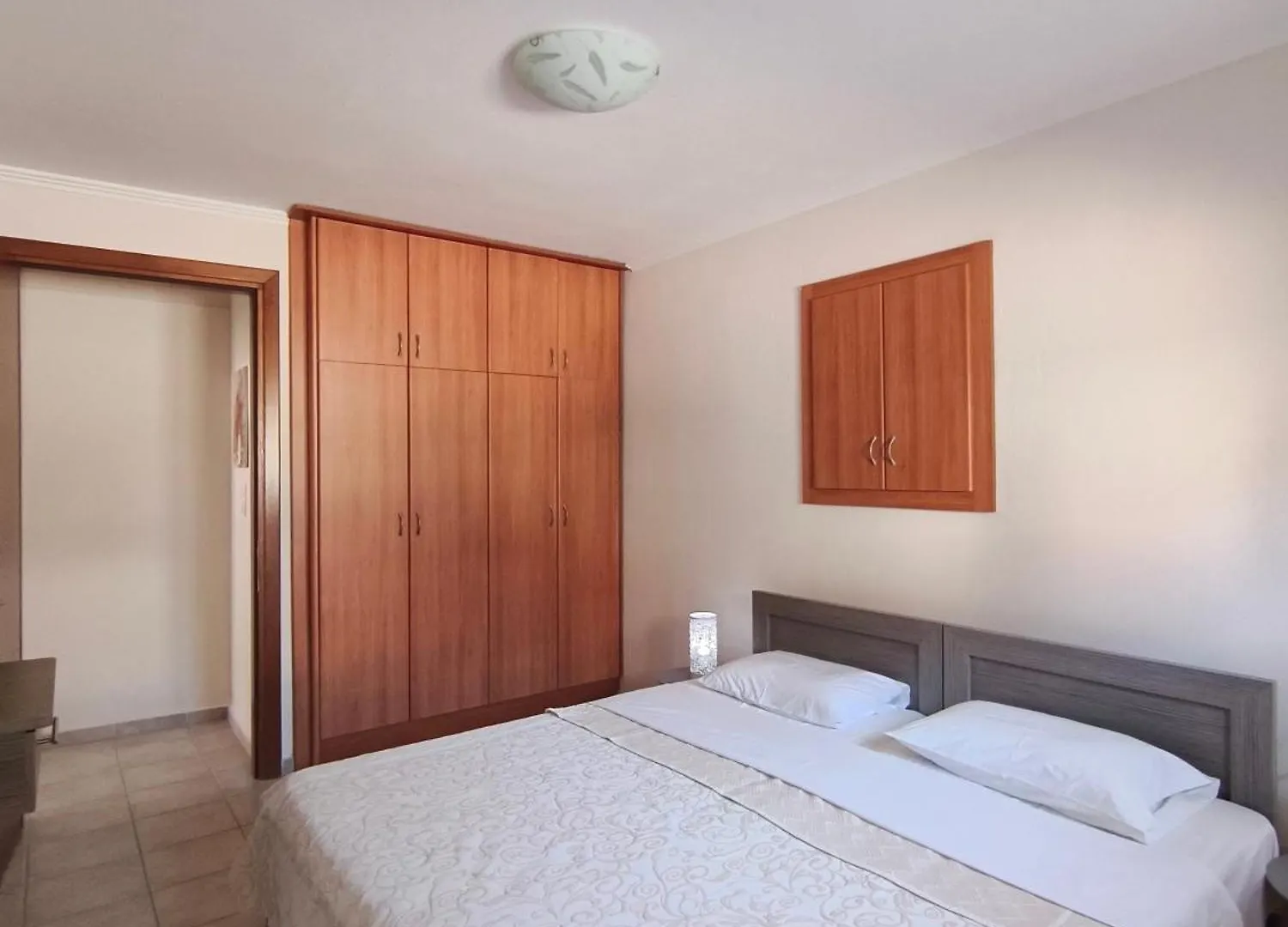 Daniela Apartments Nea Roda 0*,  Grecja